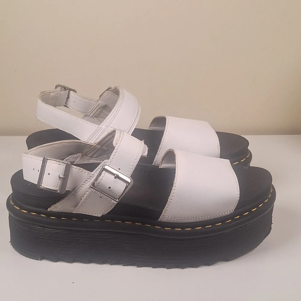 Dr. Martens Voss Quad Women's Leather Strap Platform Sandals Size 11 - Picture 2 of 11